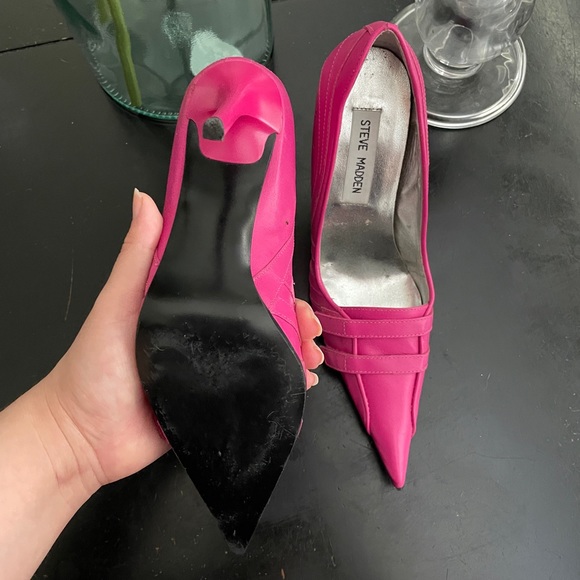 Vintage Steve Madden Hot pink Heels size 6 - Picture 4 of 7